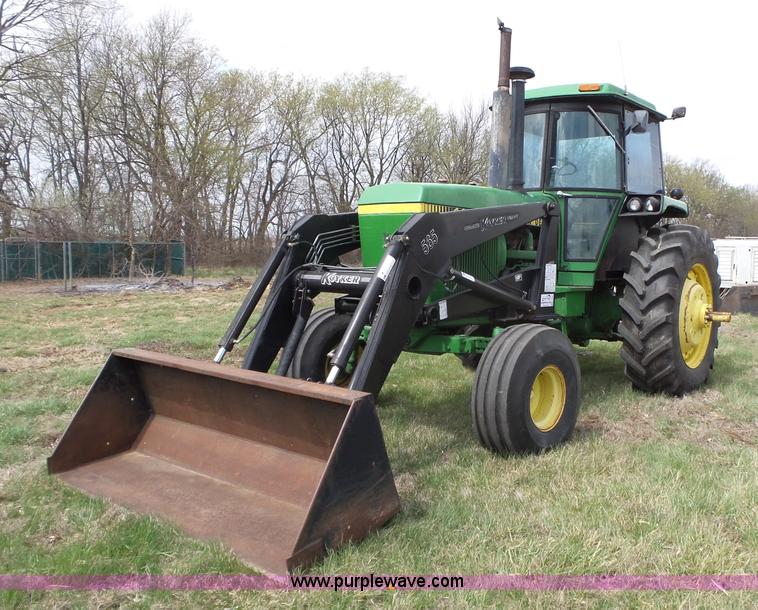 image for item L6291 1978 John Deere 4440 tractor