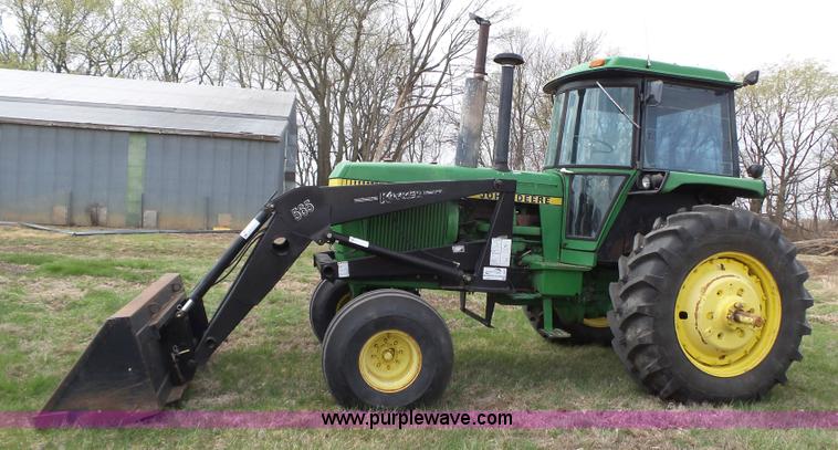 image for item L6291 1978 John Deere 4440 tractor