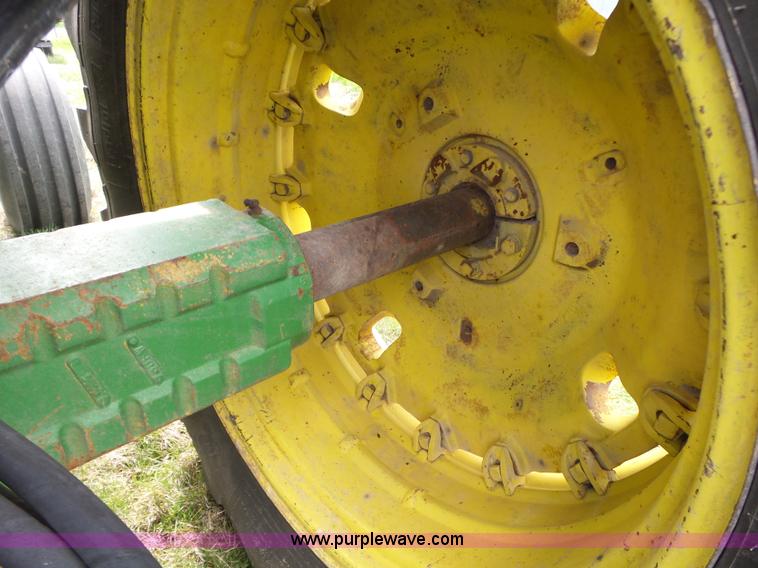 image for item L6291 1978 John Deere 4440 tractor