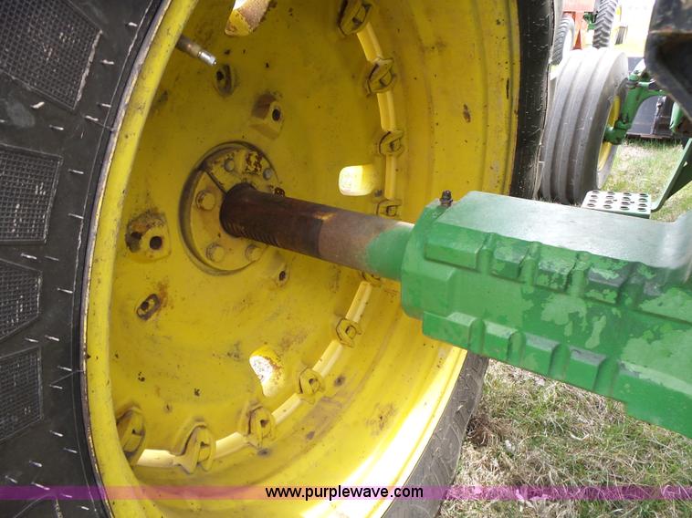 image for item L6291 1978 John Deere 4440 tractor