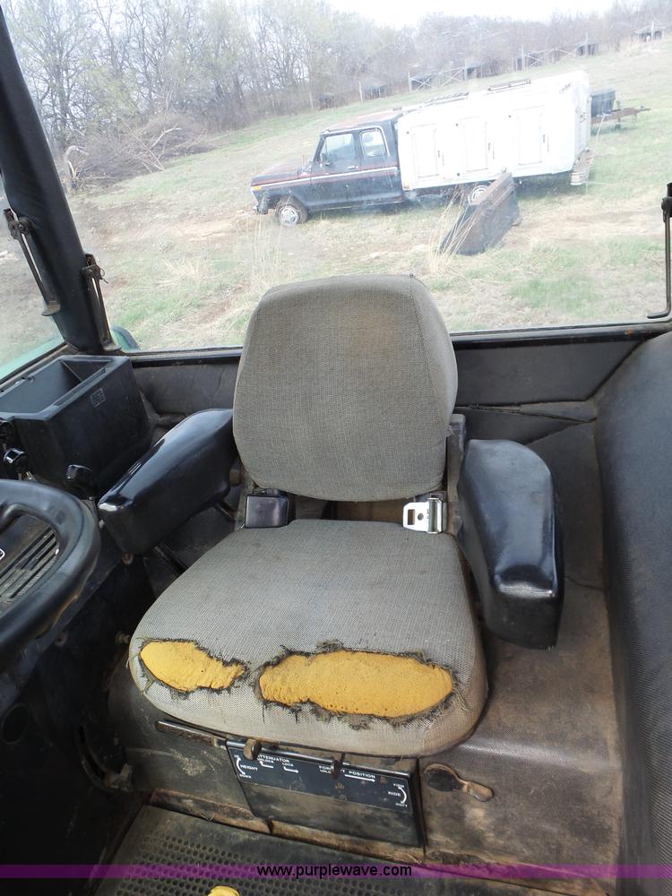 image for item L6291 1978 John Deere 4440 tractor