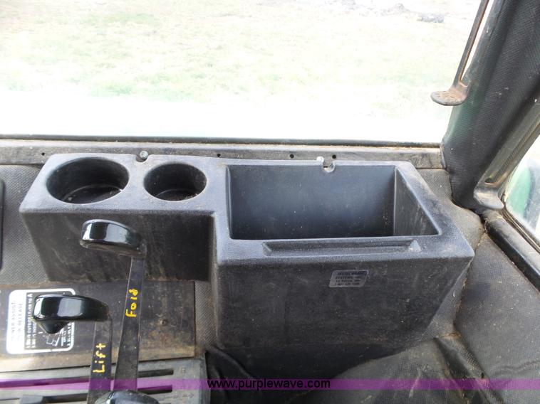 image for item L6291 1978 John Deere 4440 tractor