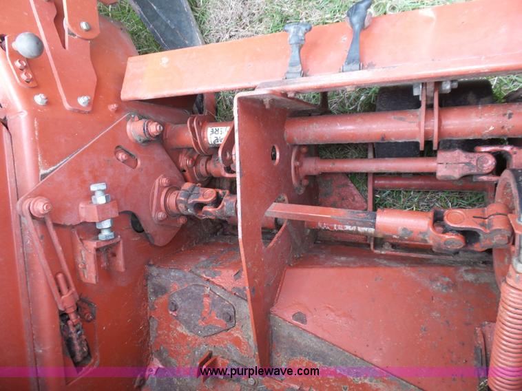 image for item L6292 2003 Hesston 8550S windrower