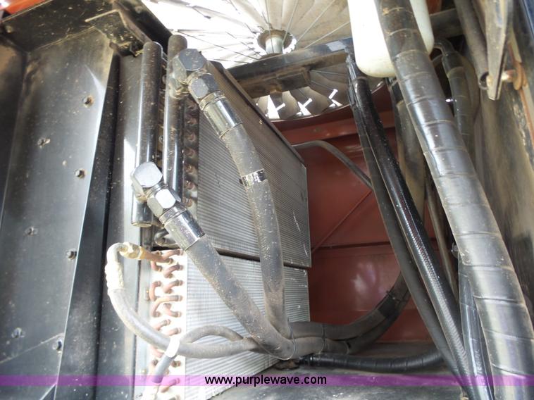 image for item L6292 2003 Hesston 8550S windrower