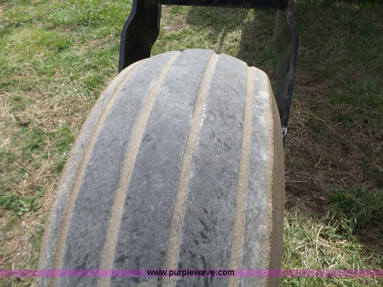 image for item L6292 2003 Hesston 8550S windrower