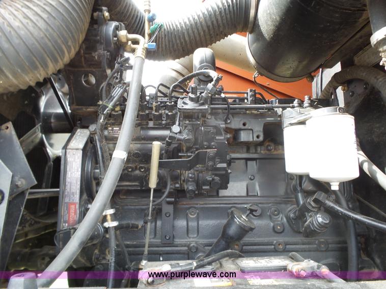 image for item L6292 2003 Hesston 8550S windrower