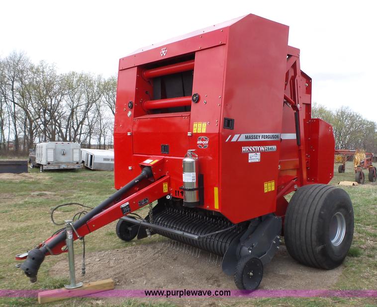 image for item L6293 2013 Massey-Ferguson Hesston 2846A round baler