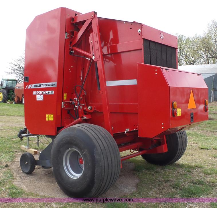 image for item L6293 2013 Massey-Ferguson Hesston 2846A round baler
