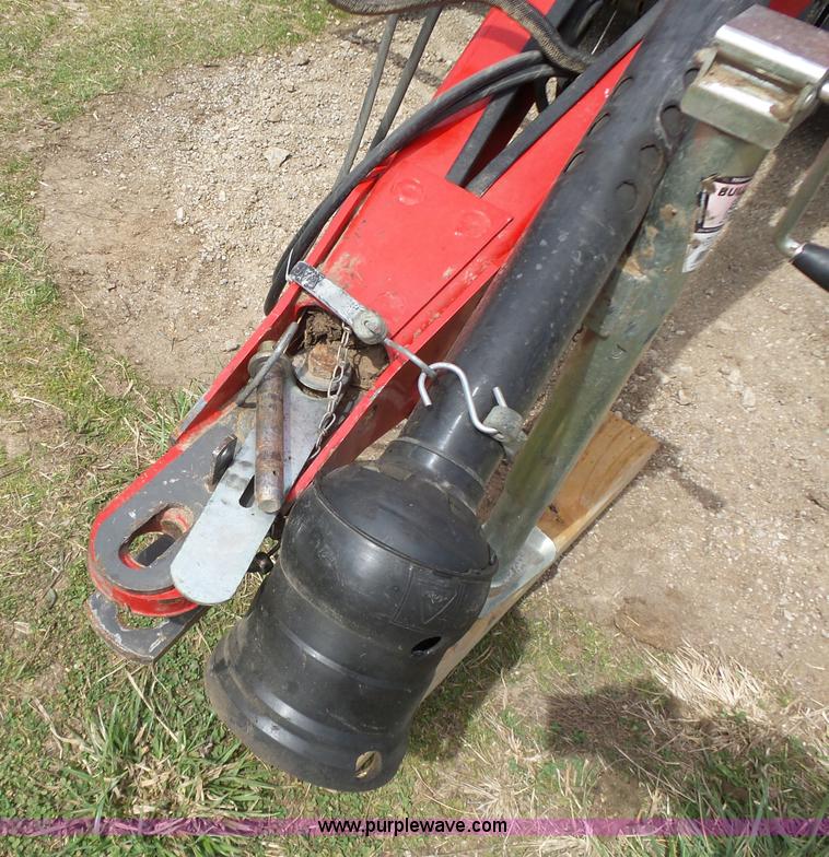 image for item L6293 2013 Massey-Ferguson Hesston 2846A round baler