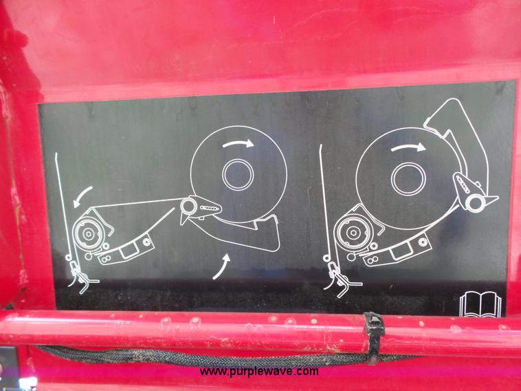 image for item L6293 2013 Massey-Ferguson Hesston 2846A round baler