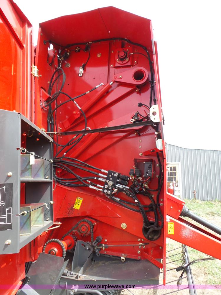 image for item L6293 2013 Massey-Ferguson Hesston 2846A round baler