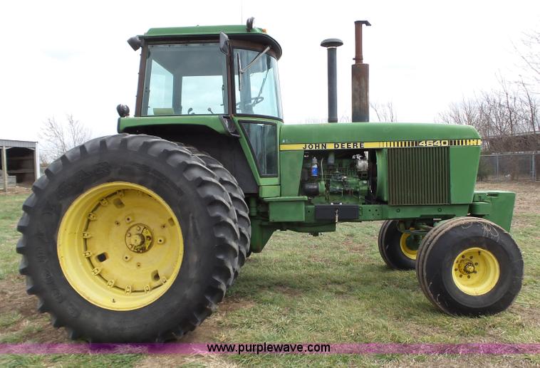 image for item L6294 1978 John Deere 4640 tractor