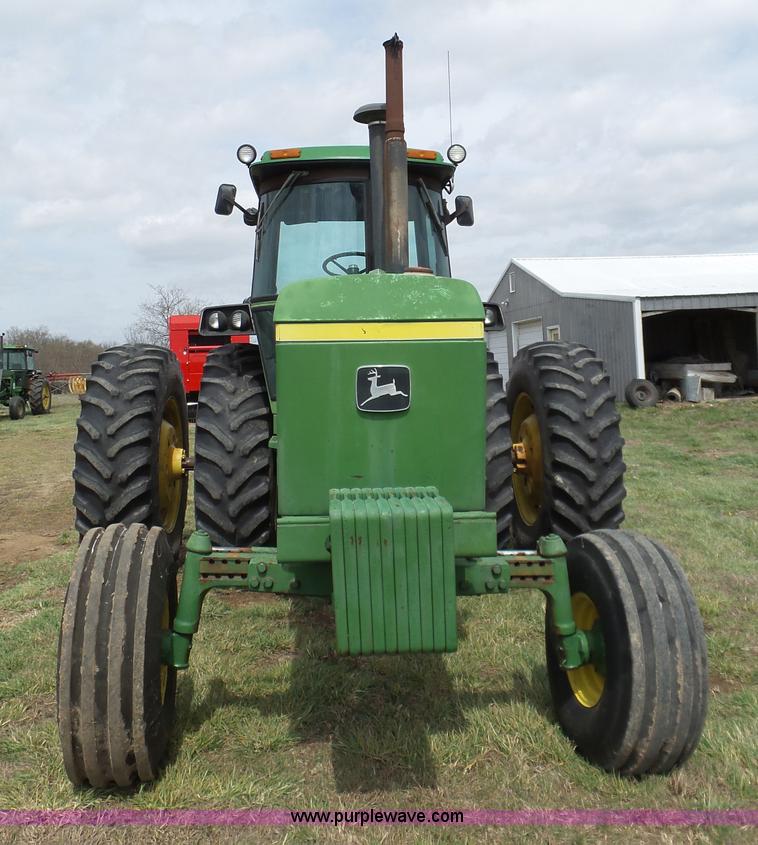 image for item L6294 1978 John Deere 4640 tractor