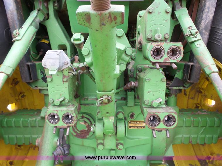 image for item L6294 1978 John Deere 4640 tractor