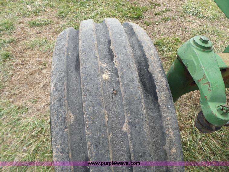 image for item L6294 1978 John Deere 4640 tractor