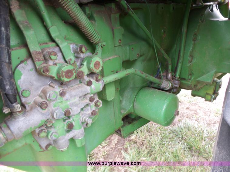 image for item L6294 1978 John Deere 4640 tractor