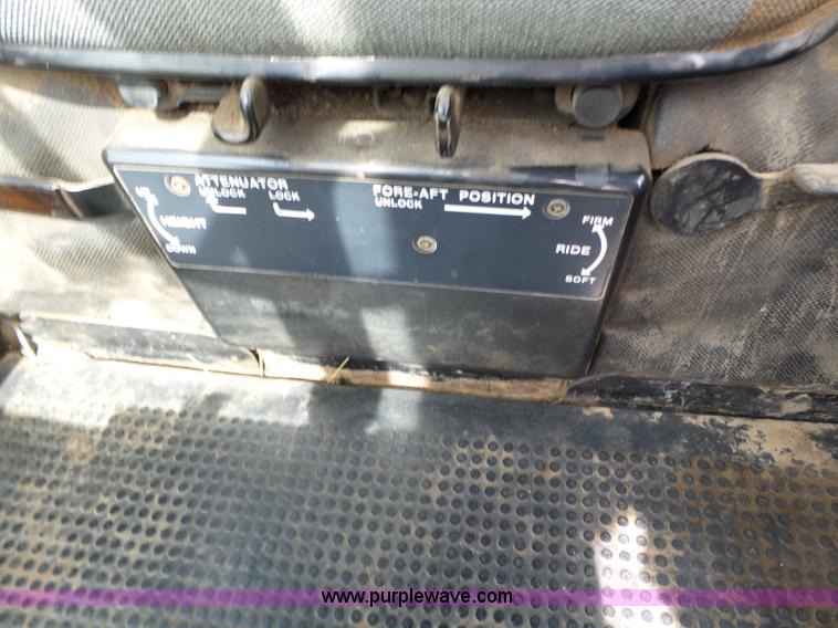 image for item L6294 1978 John Deere 4640 tractor