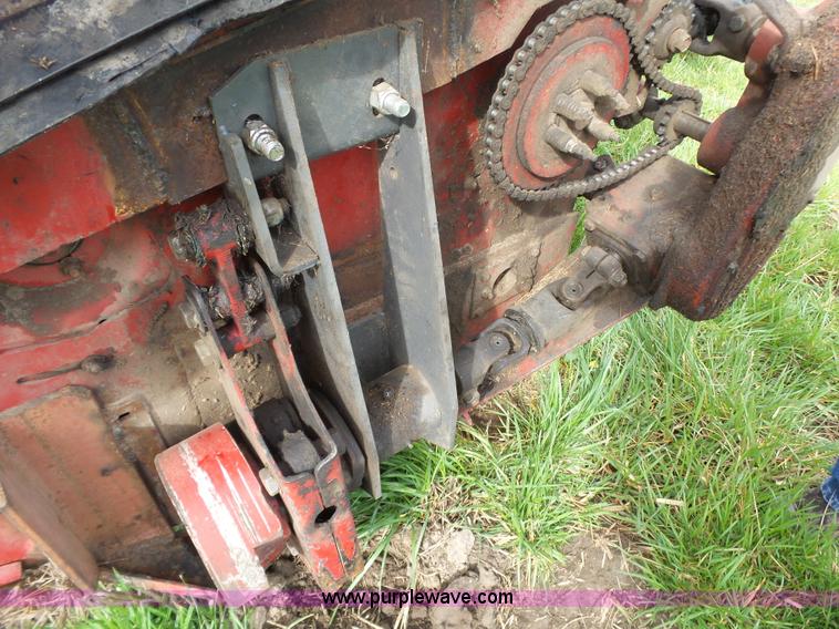 image for item L6298 1998 Case IH 8870 self-propelled windrower