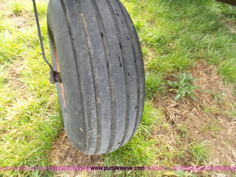 image for item L6298 1998 Case IH 8870 self-propelled windrower