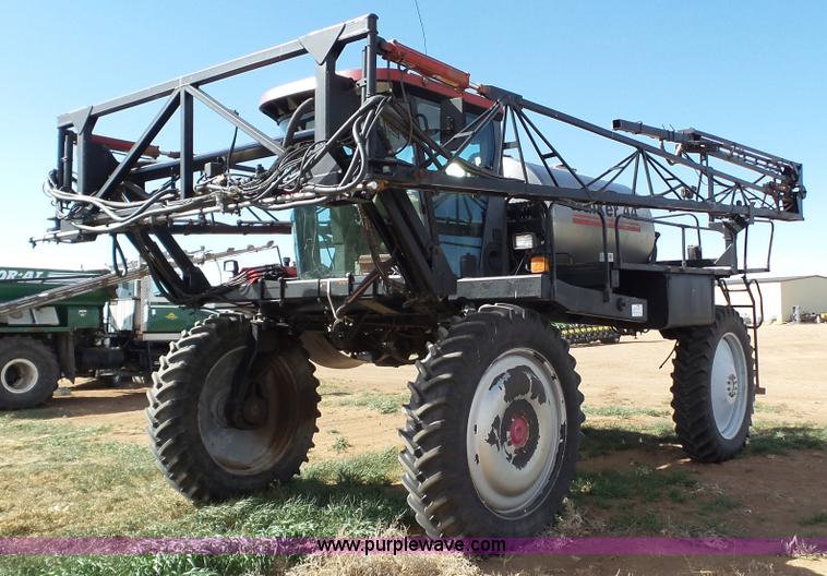 image for item L6528 Walker 44 self-propelled sprayer