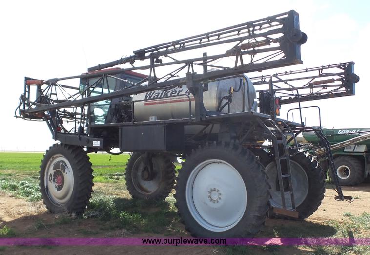 image for item L6528 Walker 44 self-propelled sprayer