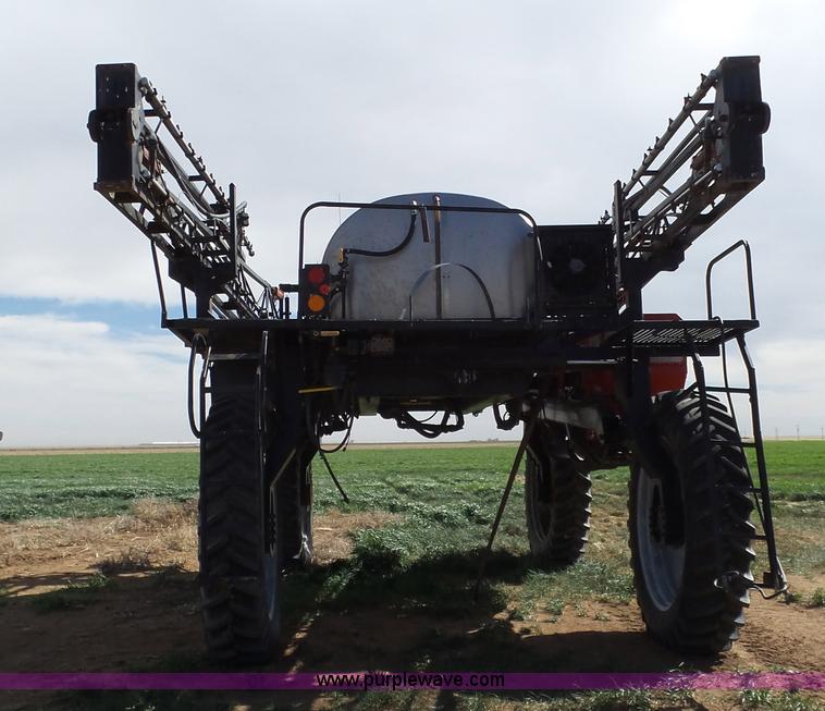 image for item L6528 Walker 44 self-propelled sprayer