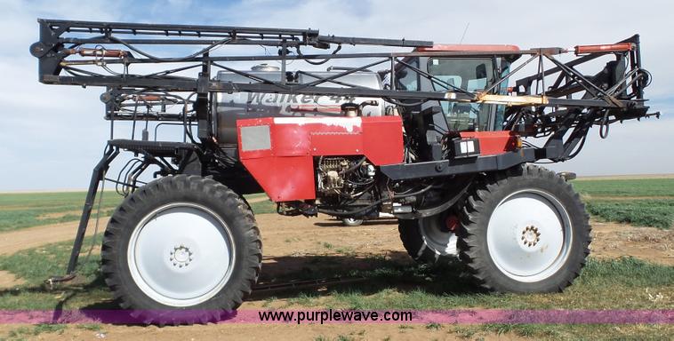 image for item L6528 Walker 44 self-propelled sprayer