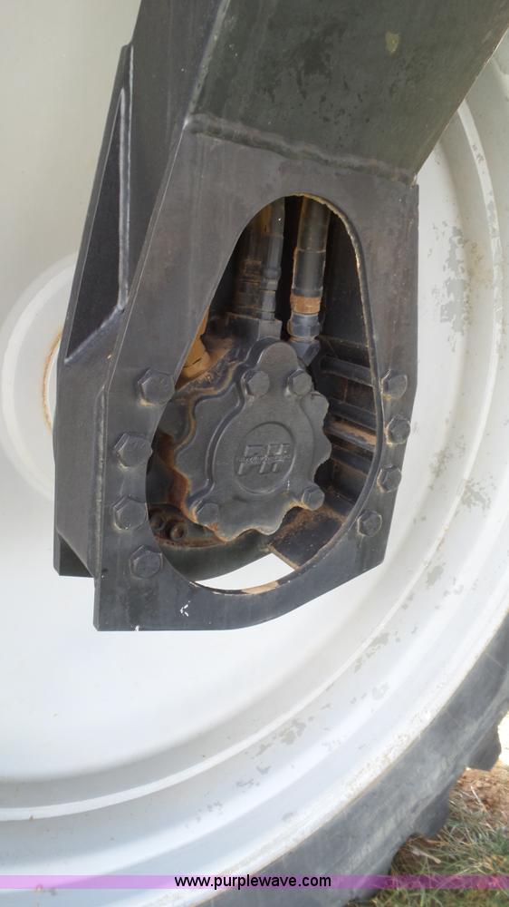 image for item L6528 Walker 44 self-propelled sprayer