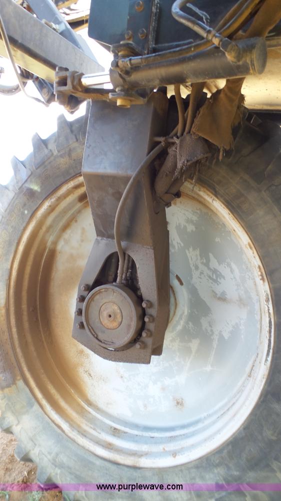 image for item L6528 Walker 44 self-propelled sprayer