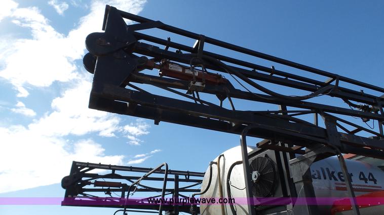 image for item L6528 Walker 44 self-propelled sprayer