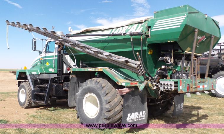 image for item L6529 1996 International 2554 Loral Magnum Air Max V applicator truck