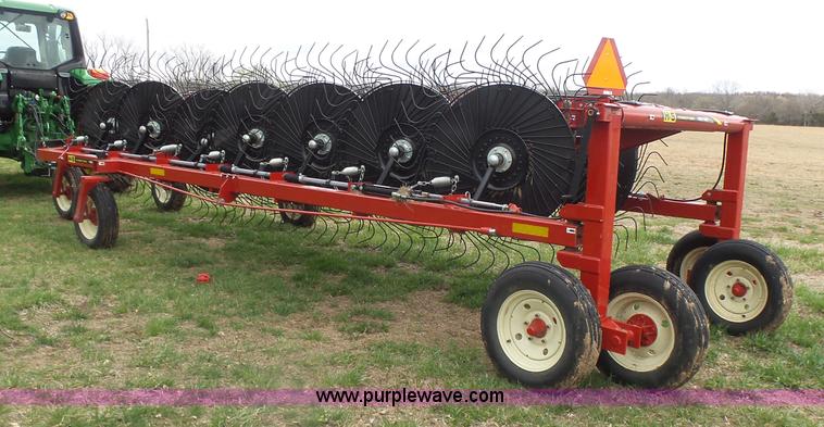 image for item L7360 2015 H&S BF1460 Hi-Capacity hay rake