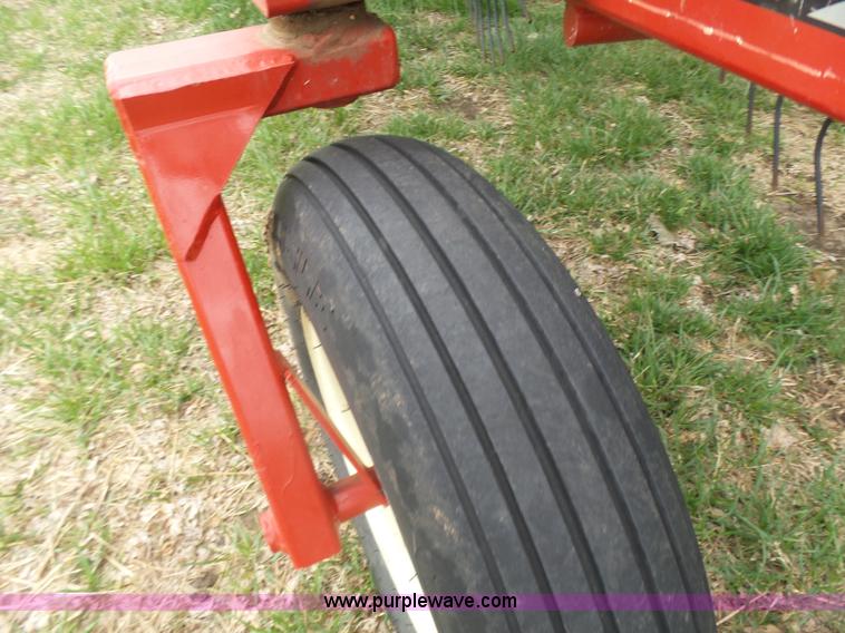 image for item L7360 2015 H&S BF1460 Hi-Capacity hay rake