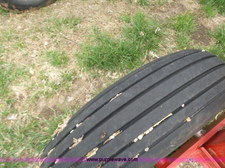 image for item L7360 2015 H&S BF1460 Hi-Capacity hay rake