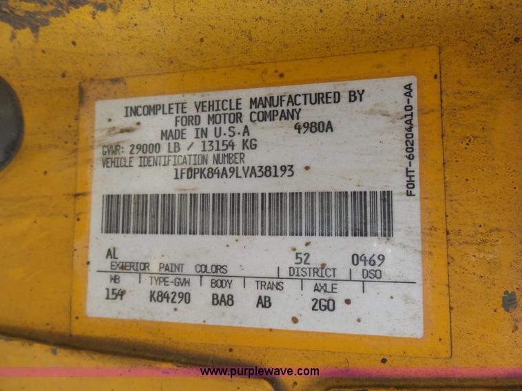 image for item L7417 1990 Ford F800 dump truck