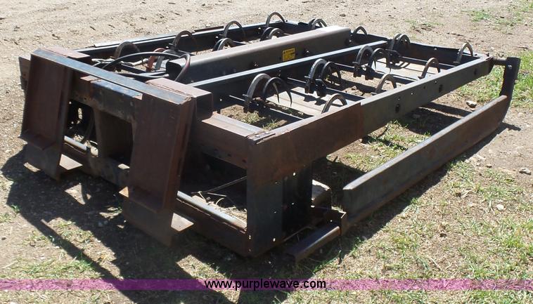 image for item L7421 Farm Hand grapple hay handler