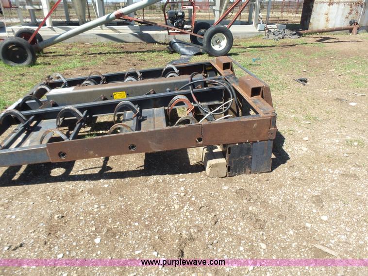 image for item L7421 Farm Hand grapple hay handler