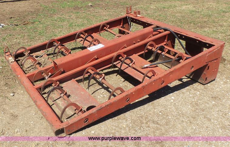 image for item L7422 Farm Hand hay handler