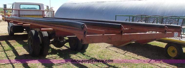 image for item L7424 1985 International S1900 Hay-Limo truck