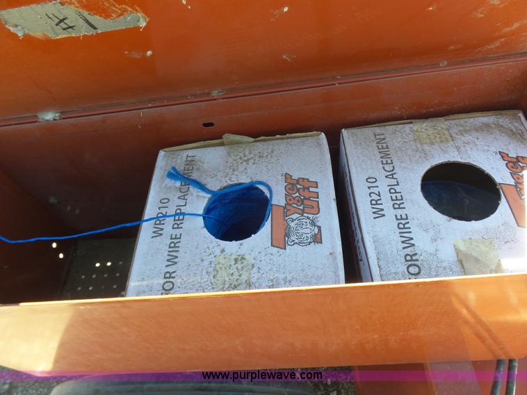 image for item L7425 Hesston 4590 inline small square baler