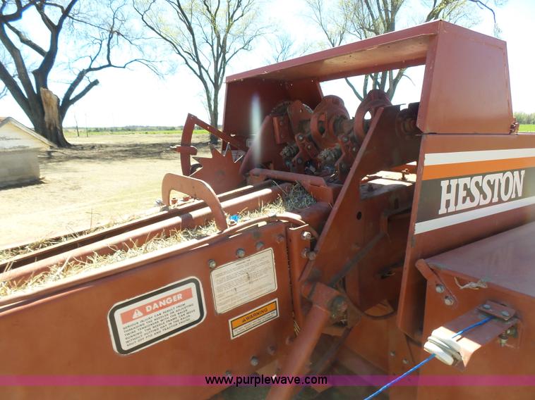 image for item L7425 Hesston 4590 inline small square baler