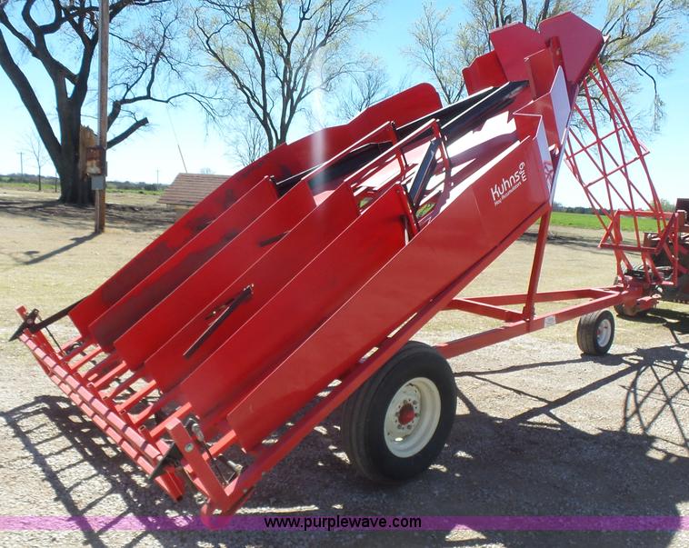 image for item L7426 Kuhn hay accumulator