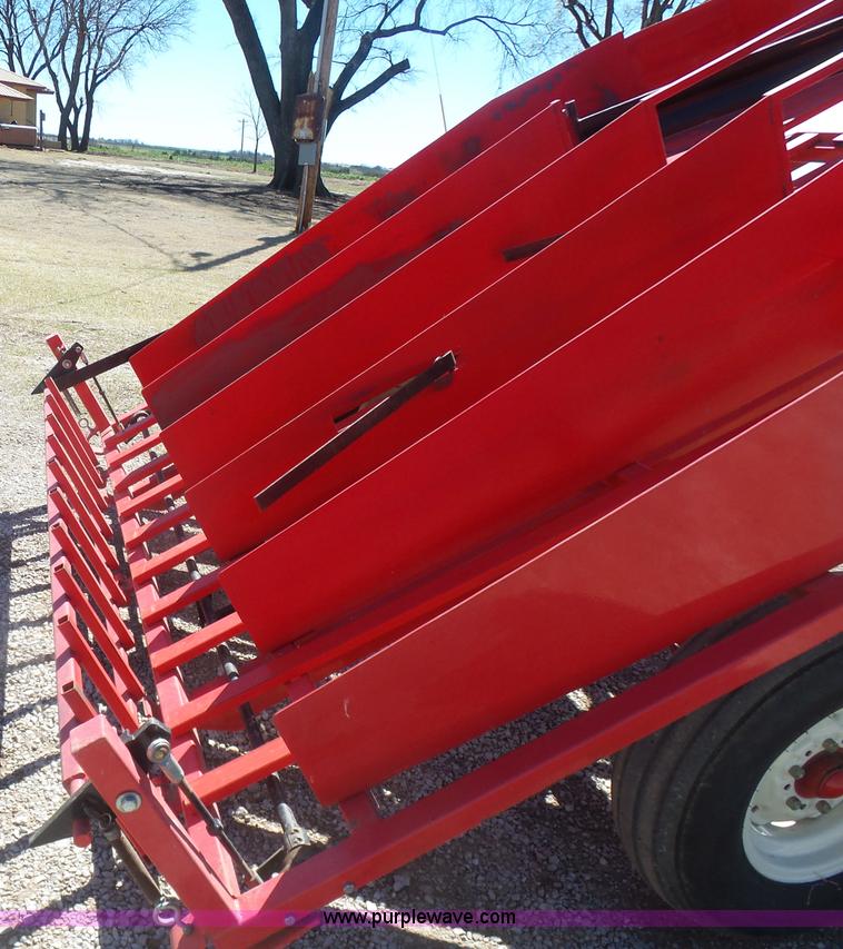 image for item L7426 Kuhn hay accumulator