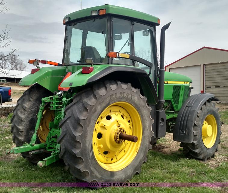 image for item L7451 2003 John Deere 7810 MFWD tractor