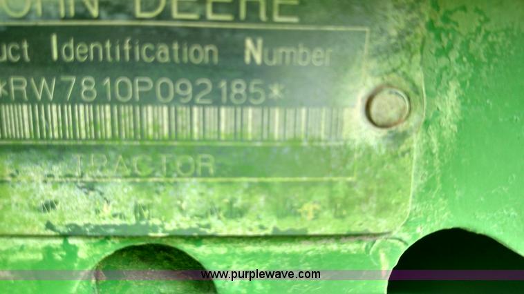 image for item L7451 2003 John Deere 7810 MFWD tractor
