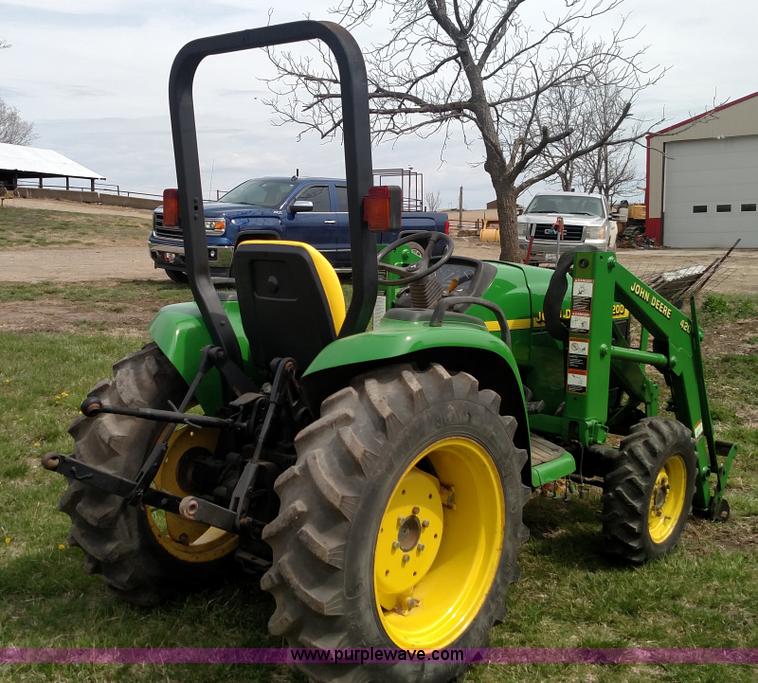 image for item L7453 1999 John Deere 4200 MFWD compact utility tractor