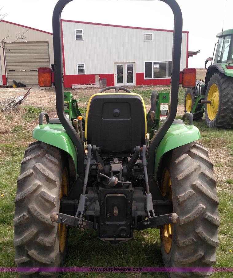 image for item L7453 1999 John Deere 4200 MFWD compact utility tractor