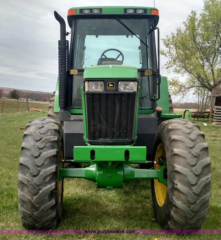 image for item L7454 1998 John Deere 7610 tractor