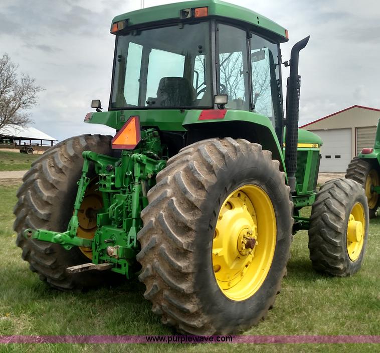 image for item L7454 1998 John Deere 7610 tractor