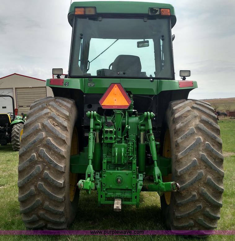 image for item L7454 1998 John Deere 7610 tractor